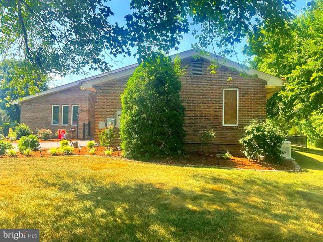 560 TROON RD, Dover, DE 19904