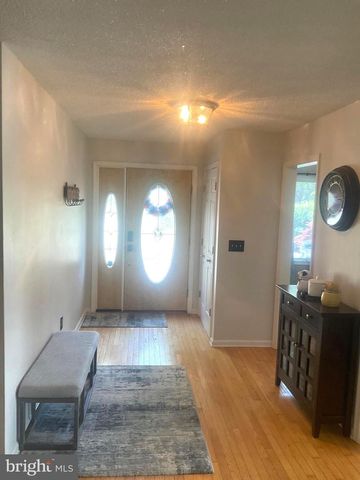 560 TROON RD, Dover, DE 19904