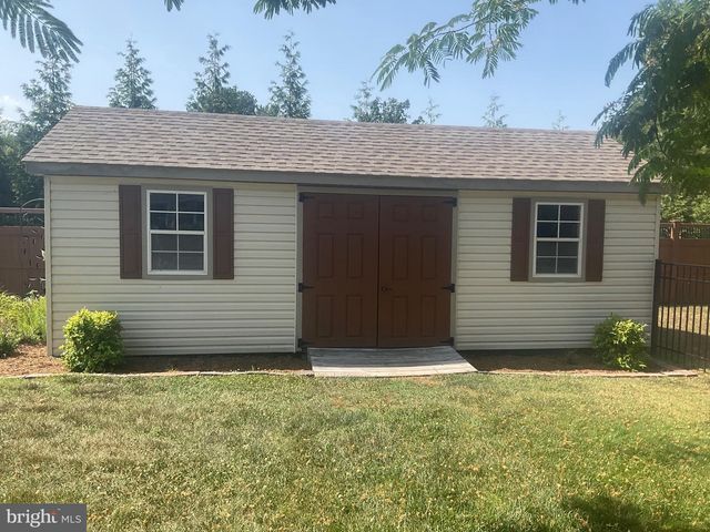 560 TROON RD, Dover, DE 19904