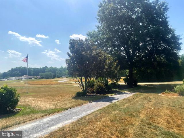 560 TROON RD, Dover, DE 19904