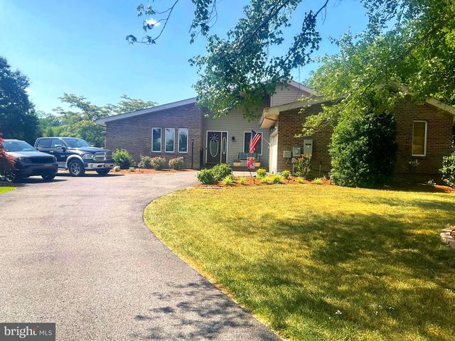 560 TROON RD, Dover, DE 19904