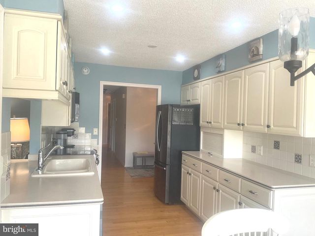 560 TROON RD, Dover, DE 19904