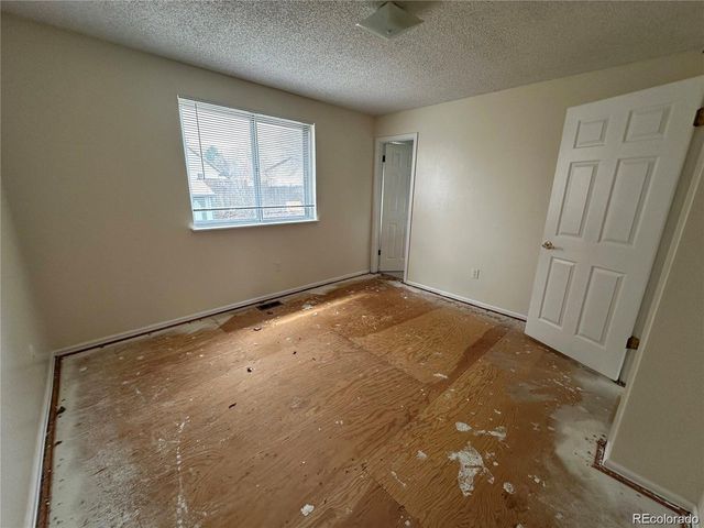 16180 E Flora Pl, Aurora, CO 80013