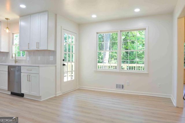 5250 Beech Forest Drive SW, Lilburn, GA 30047