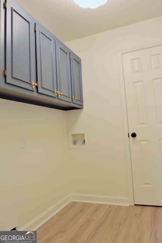 5250 Beech Forest Drive SW, Lilburn, GA 30047