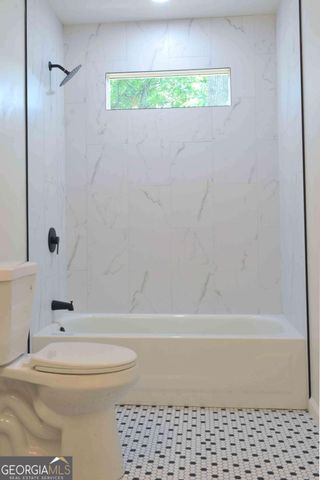 5250 Beech Forest Drive SW, Lilburn, GA 30047
