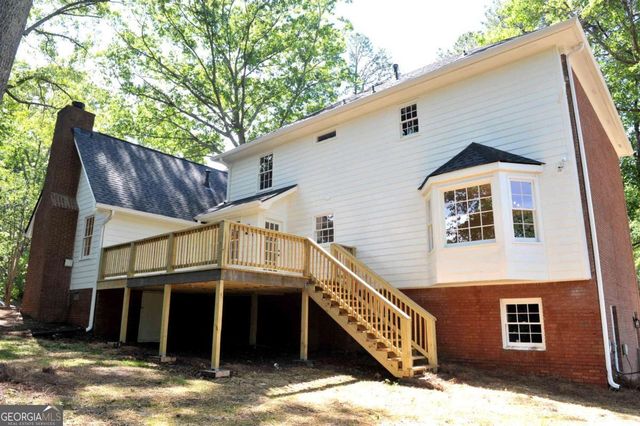 5250 Beech Forest Drive SW, Lilburn, GA 30047