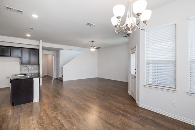 336 Emerald Creek Drive, Fort Worth, TX 76131