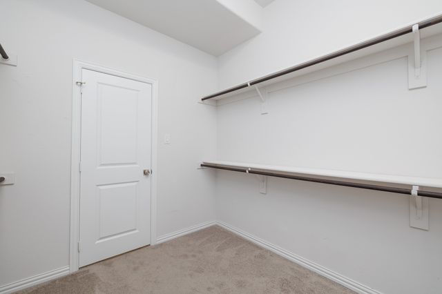 336 Emerald Creek Drive, Fort Worth, TX 76131