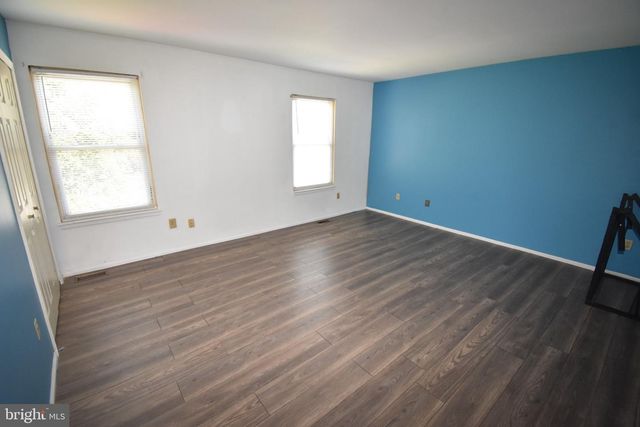 1006 POPE ST, Burlington, NJ 08016