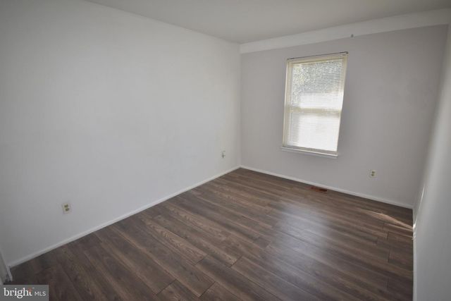 1006 POPE ST, Burlington, NJ 08016
