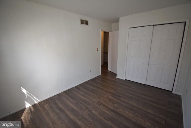 1006 POPE ST, Burlington, NJ 08016