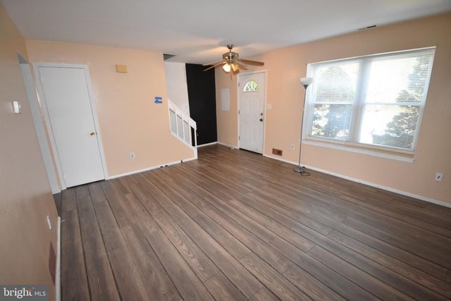 1006 POPE ST, Burlington, NJ 08016
