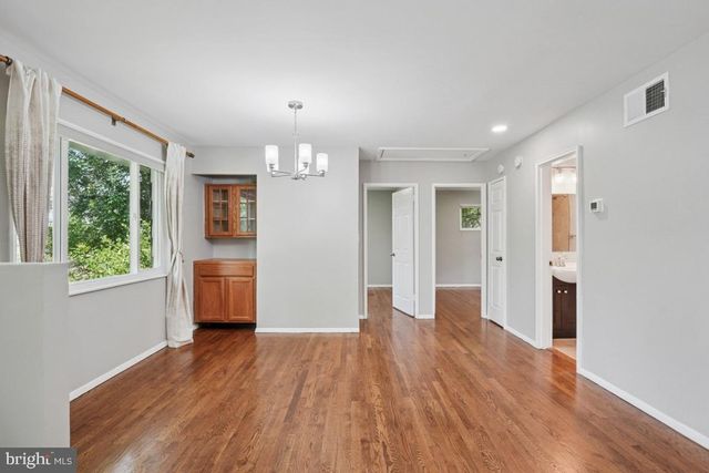 4065 TANEY AVE, Alexandria, VA 22304