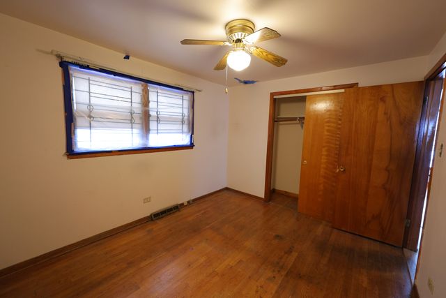 9006 S wallace Street, Chicago, IL 60621