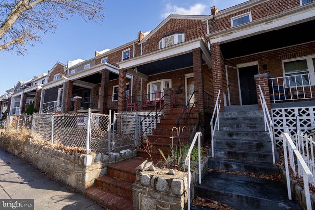 1317 STAPLES ST NE, Washington, DC 20002