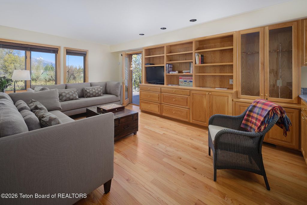 4317 W SPRING VIOLET Court, Wilson, WY 83014 photo 14