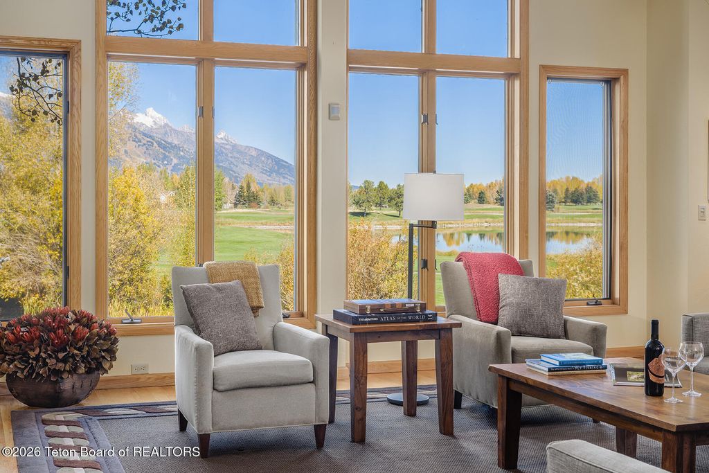 4317 W SPRING VIOLET Court, Wilson, WY 83014 photo 4