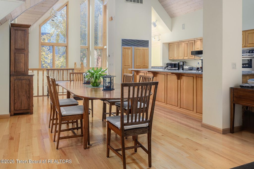 4317 W SPRING VIOLET Court, Wilson, WY 83014 photo 8