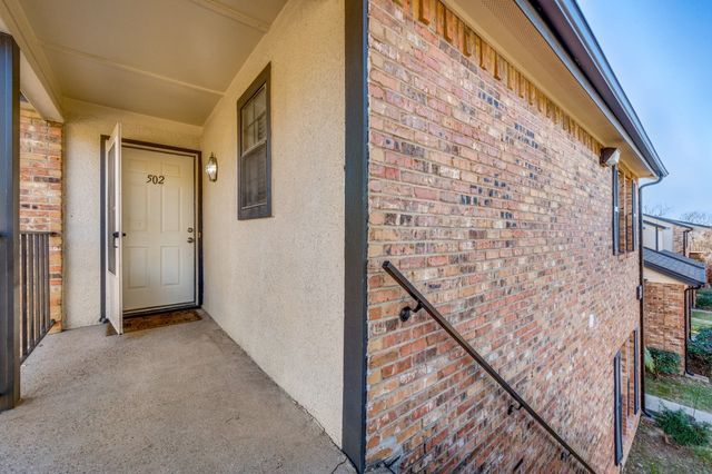 2835 Keller Springs 502, Carrollton, TX 75006
