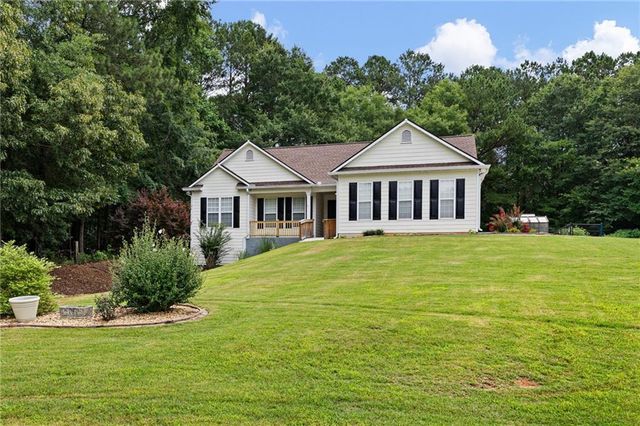 9 CROSS POINTE Way, Hiram, GA 30141