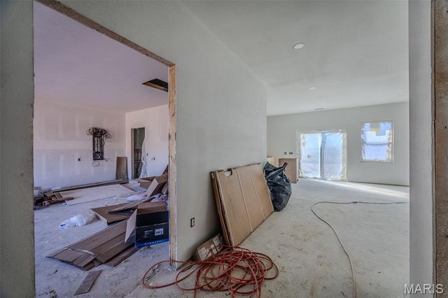 2051 Kay Avenue, Lebanon, MO 65536