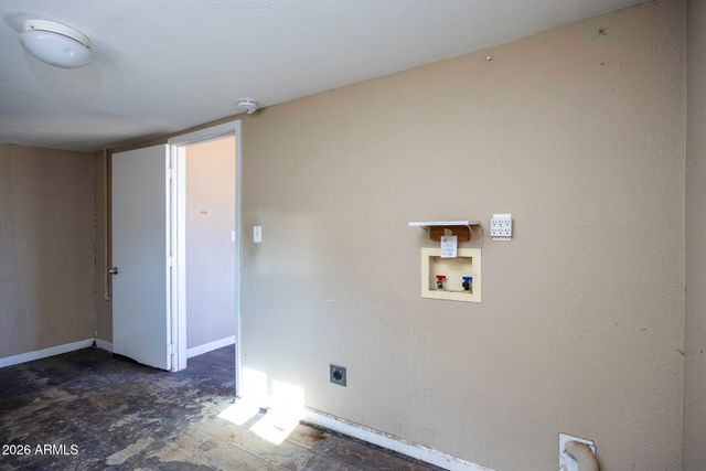 548 W DEWEY Avenue, Coolidge, AZ 85128