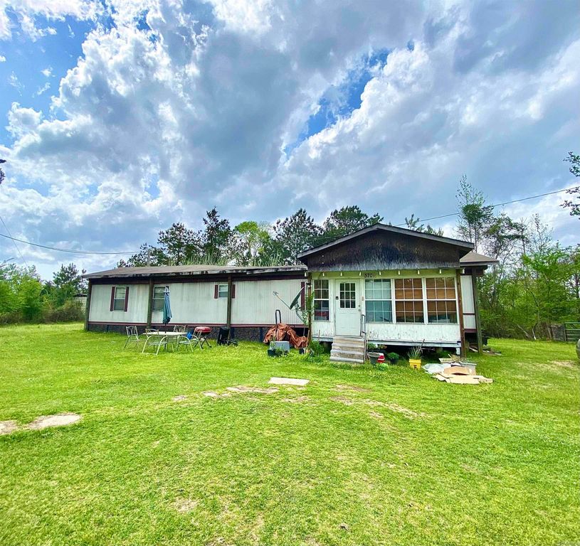 370 Ouachita Road 5, Stephens, AR 71764