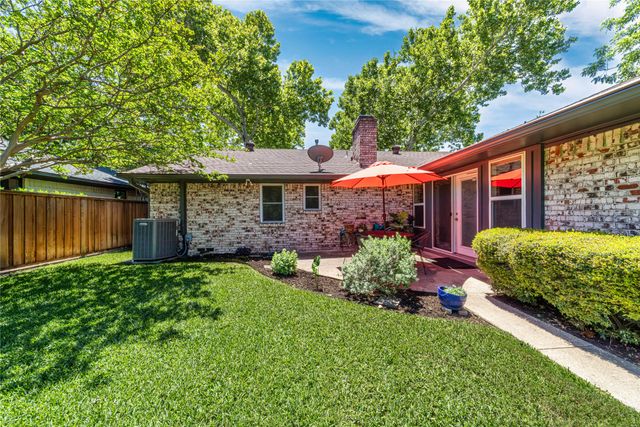 8435 Suncrest Drive, Dallas, TX 75228