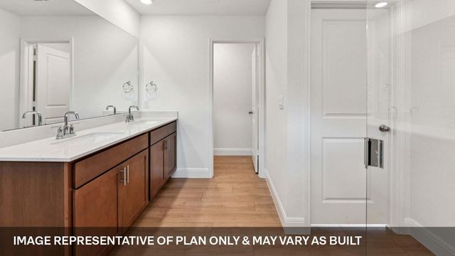 109 Union Pacific DR, Cedar Creek, TX 78612