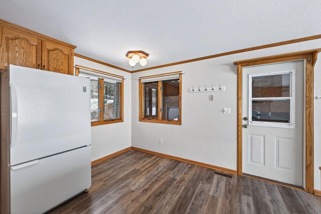 2395 Cardinal Drive, New Richmond, WI 54017