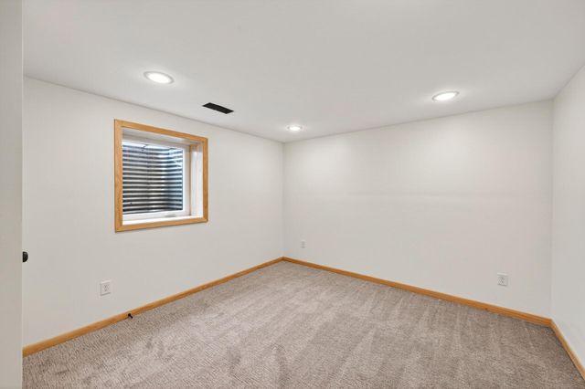 2395 Cardinal Drive, New Richmond, WI 54017