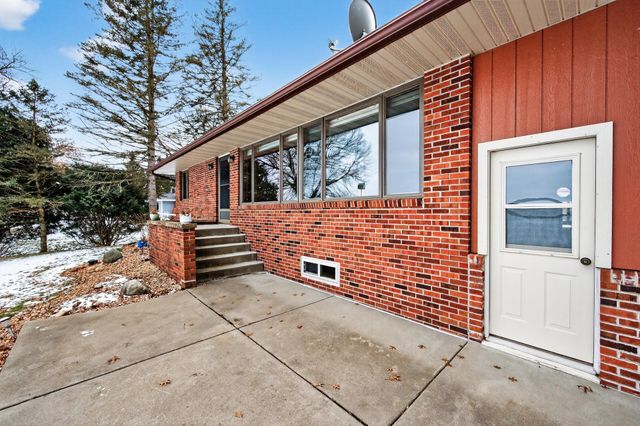 2395 Cardinal Drive, New Richmond, WI 54017