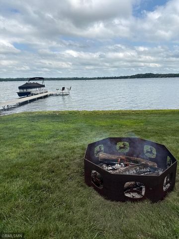 2395 Cardinal Drive, New Richmond, WI 54017