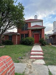 552 Timber Way Drive, Lewisville, TX 75067