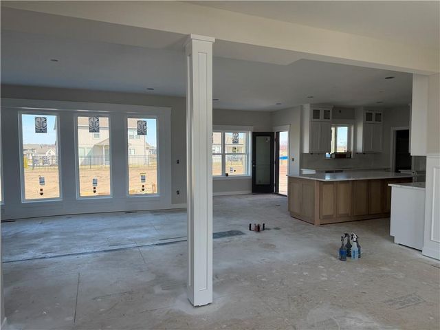 10509 N Mulberry Street, Kansas City, MO 64155