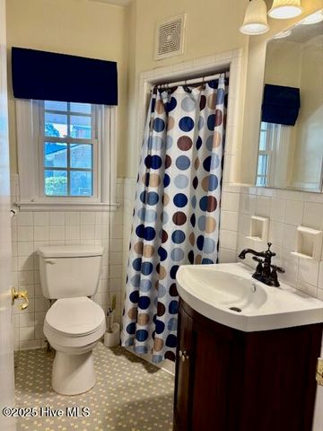 1404 Carey Road, Kinston, NC 28501