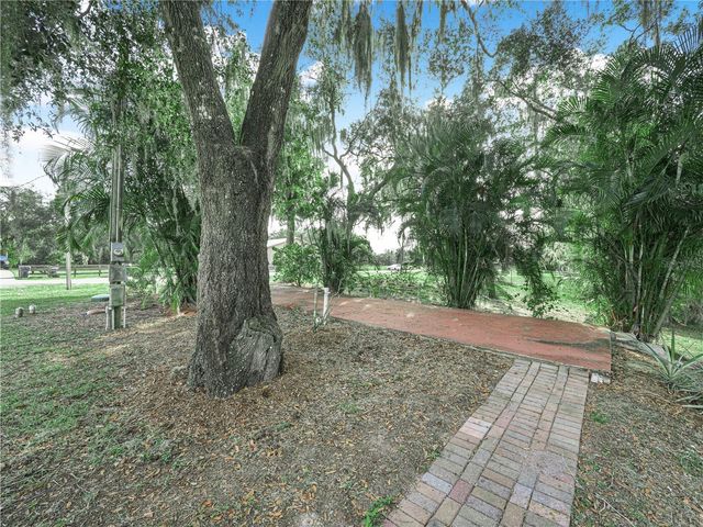 100 REEDY CREEK DRIVE, Frostproof, FL 33843