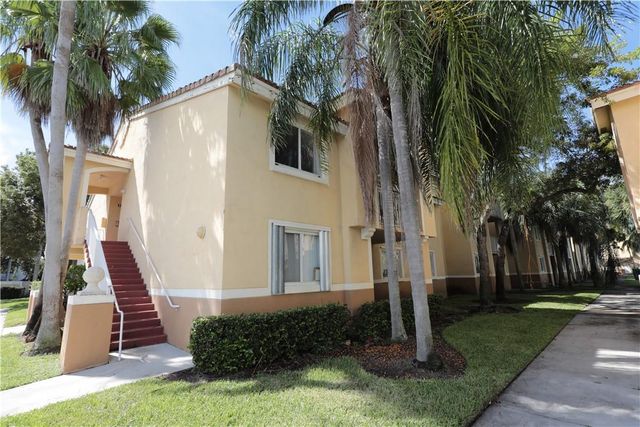 2640 S University Dr 202, Davie, FL 33328