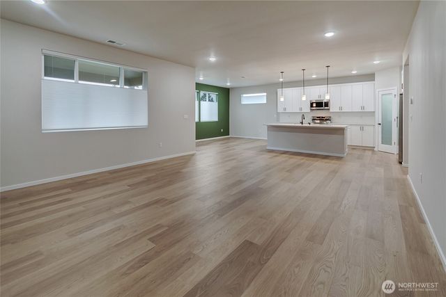 18227 37th Avenue E, Tacoma, WA 98446