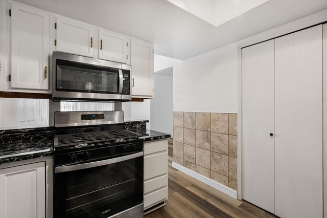 4940 ZIRCONIA Drive NE, Rio Rancho, NM 87124