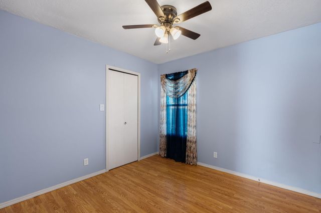 4940 ZIRCONIA Drive NE, Rio Rancho, NM 87124