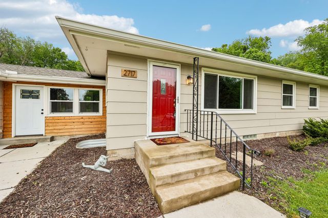 2717 Terrace Drive, Burnsville, MN 55337