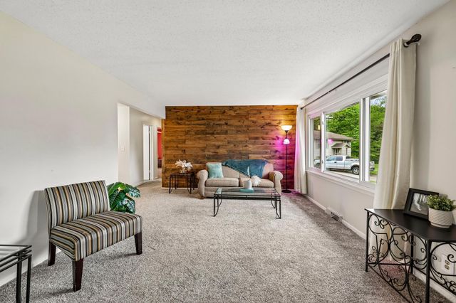 2717 Terrace Drive, Burnsville, MN 55337