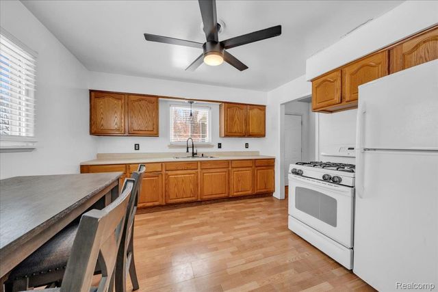 5151 Brobeck Street, Flint Charter Township, MI 48532