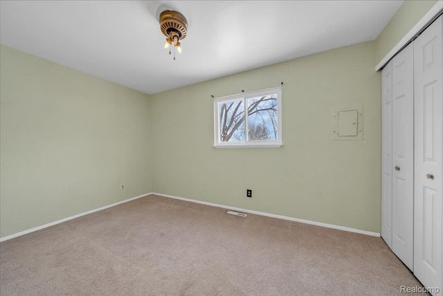 5151 Brobeck Street, Flint Charter Township, MI 48532