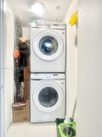 9066 SW 73rd Ct 1105, Miami, FL 33156