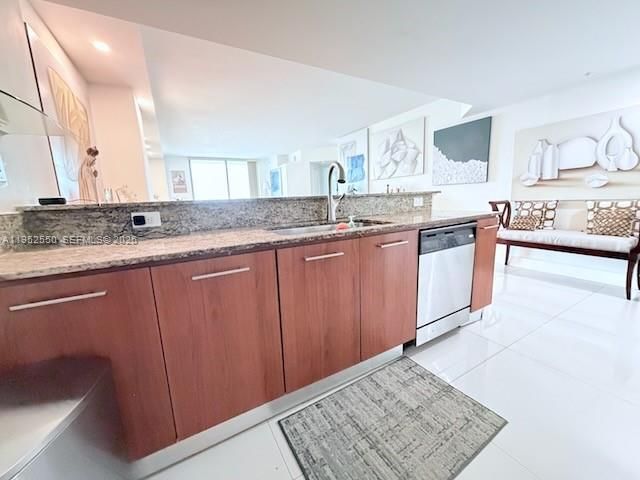 9066 SW 73rd Ct 1105, Miami, FL 33156