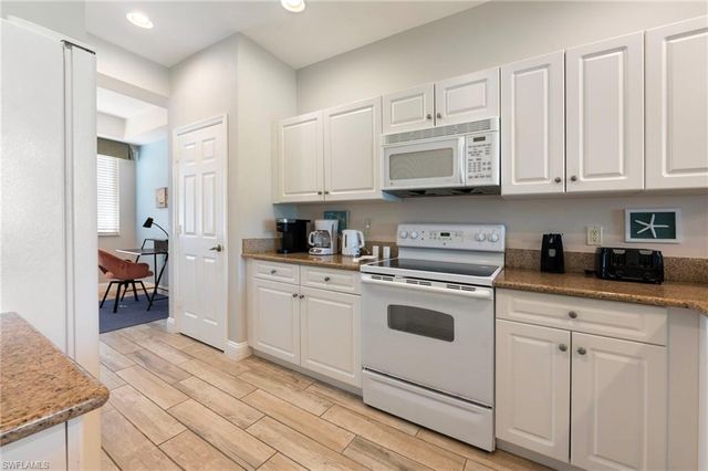 7940 Mahogany Run LN 612, Naples, FL 34113