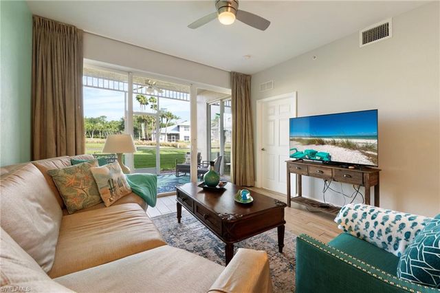 7940 Mahogany Run LN 612, Naples, FL 34113